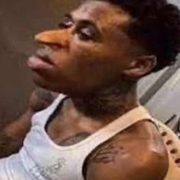 Meet your Posher, Tessa - Picture 1 of 1